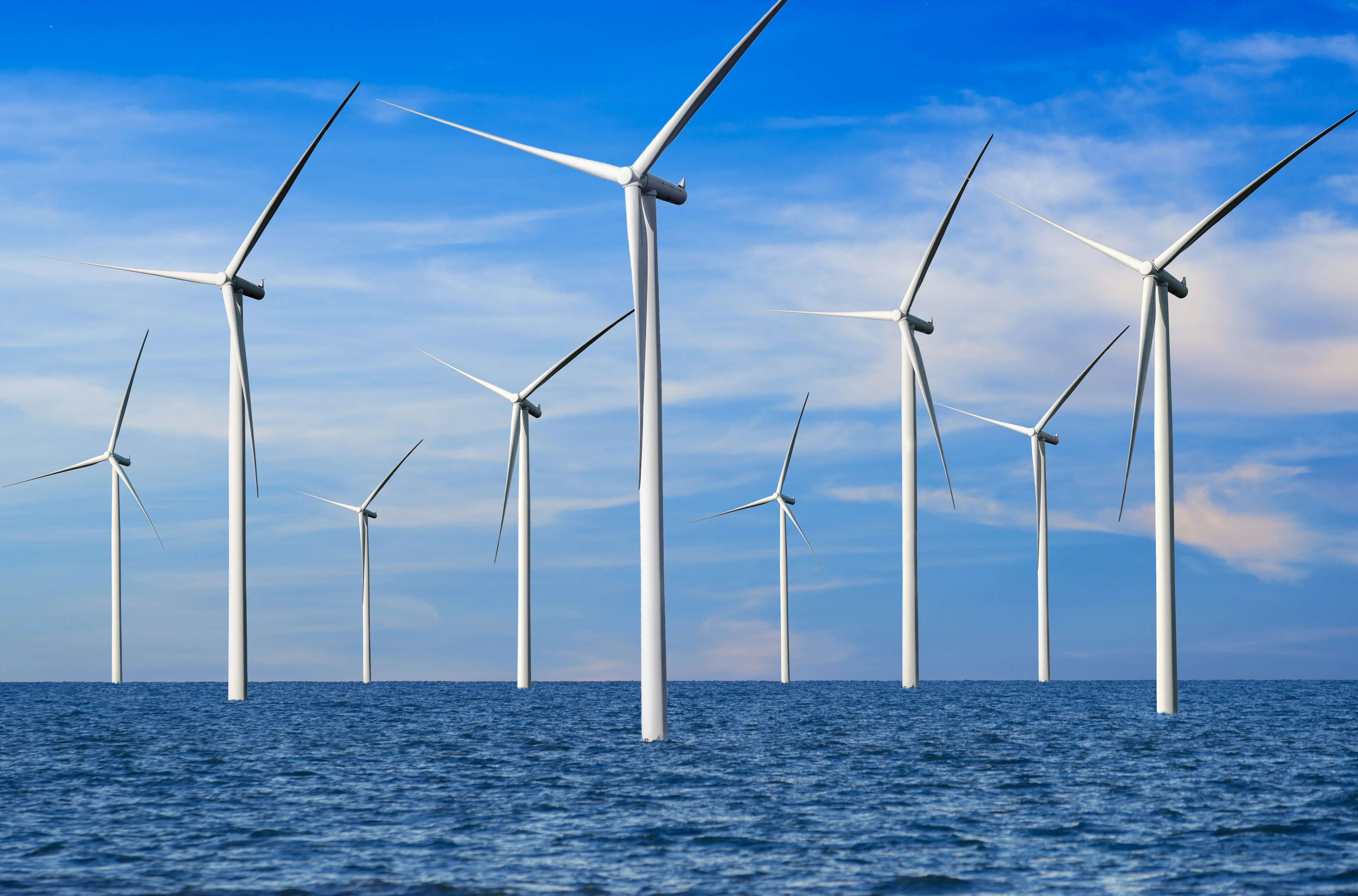 Inspecciones inteligentes para plataformas eólicas y energéticas marinas